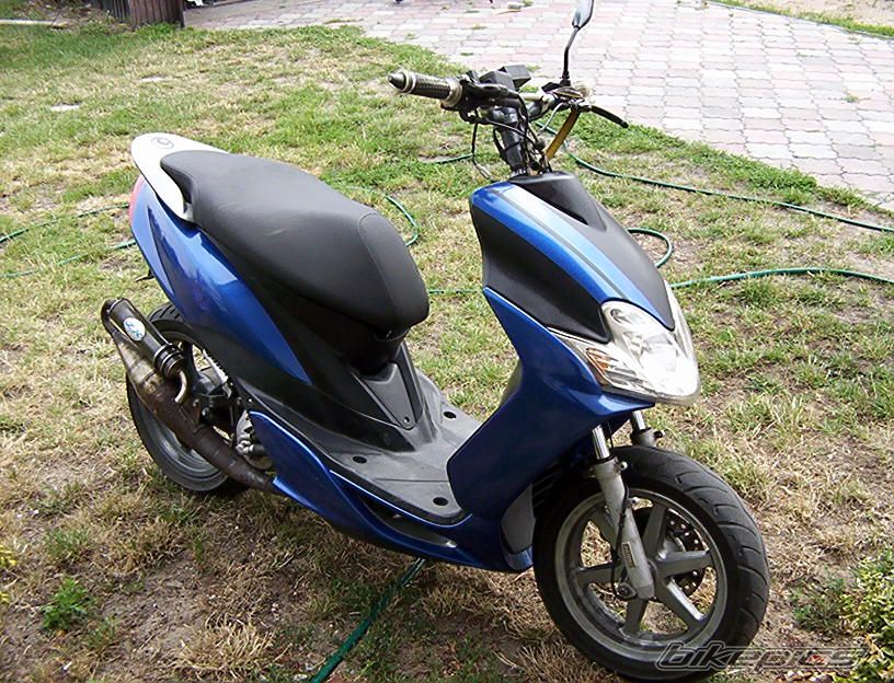 Photo 1387143