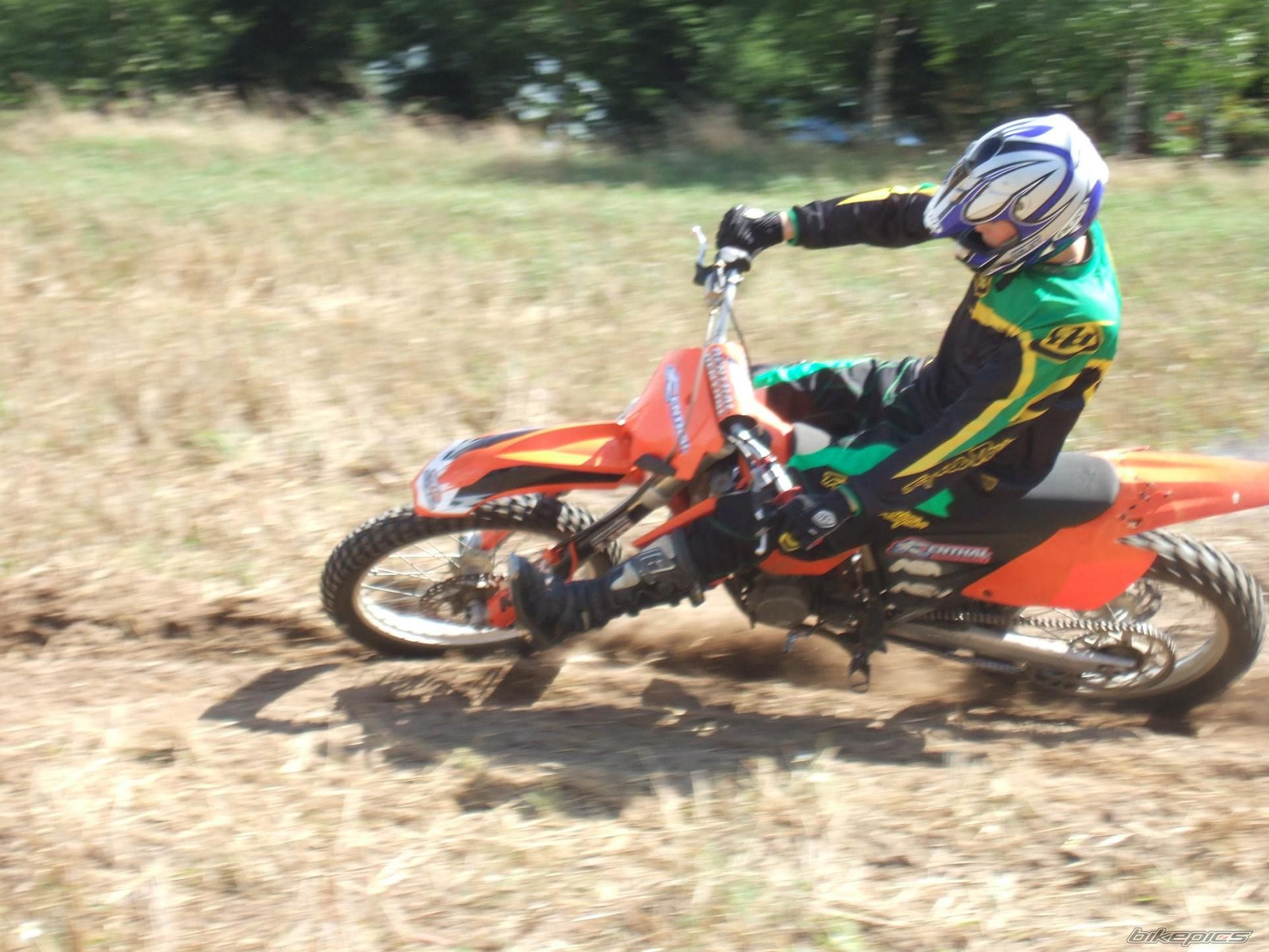 Photo 1387266