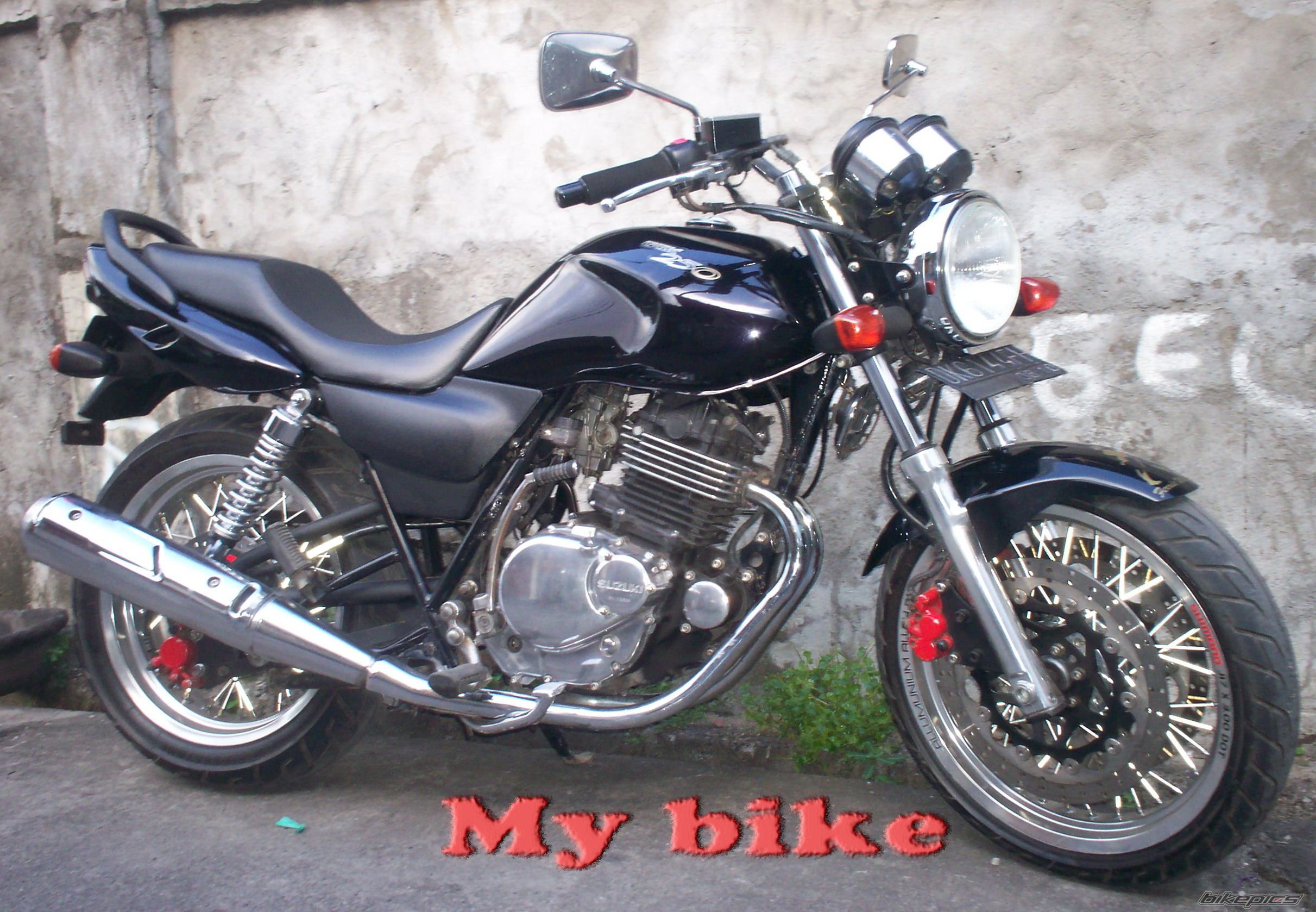 Photo 1387589