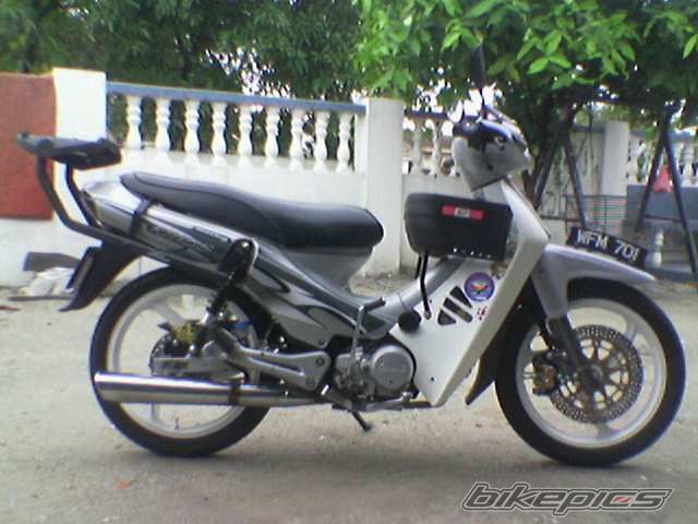 Photo 1387592