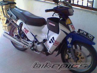 Photo 1387598