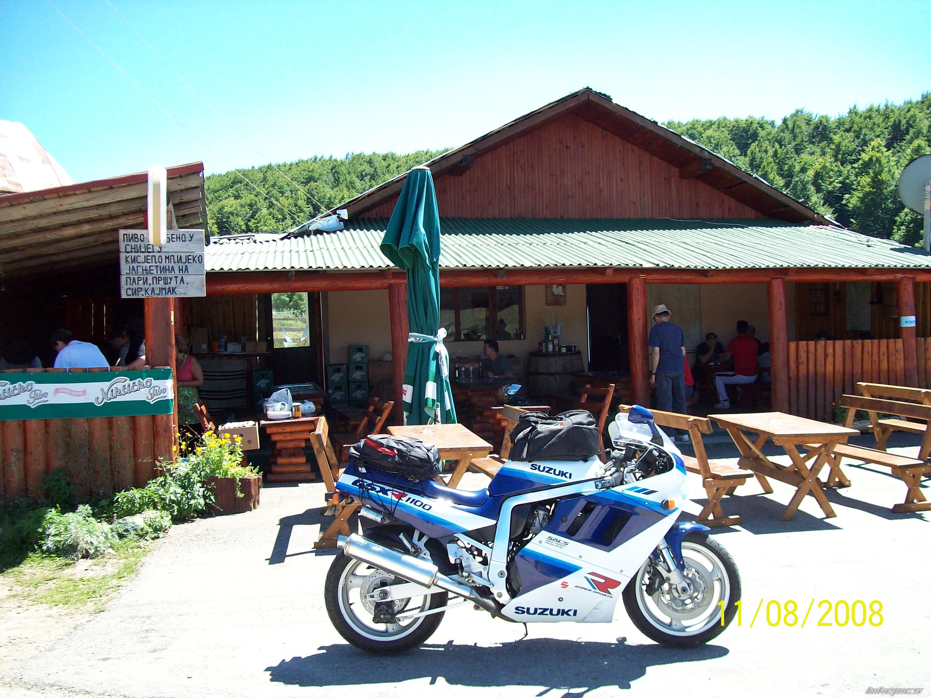 Photo 1387630
