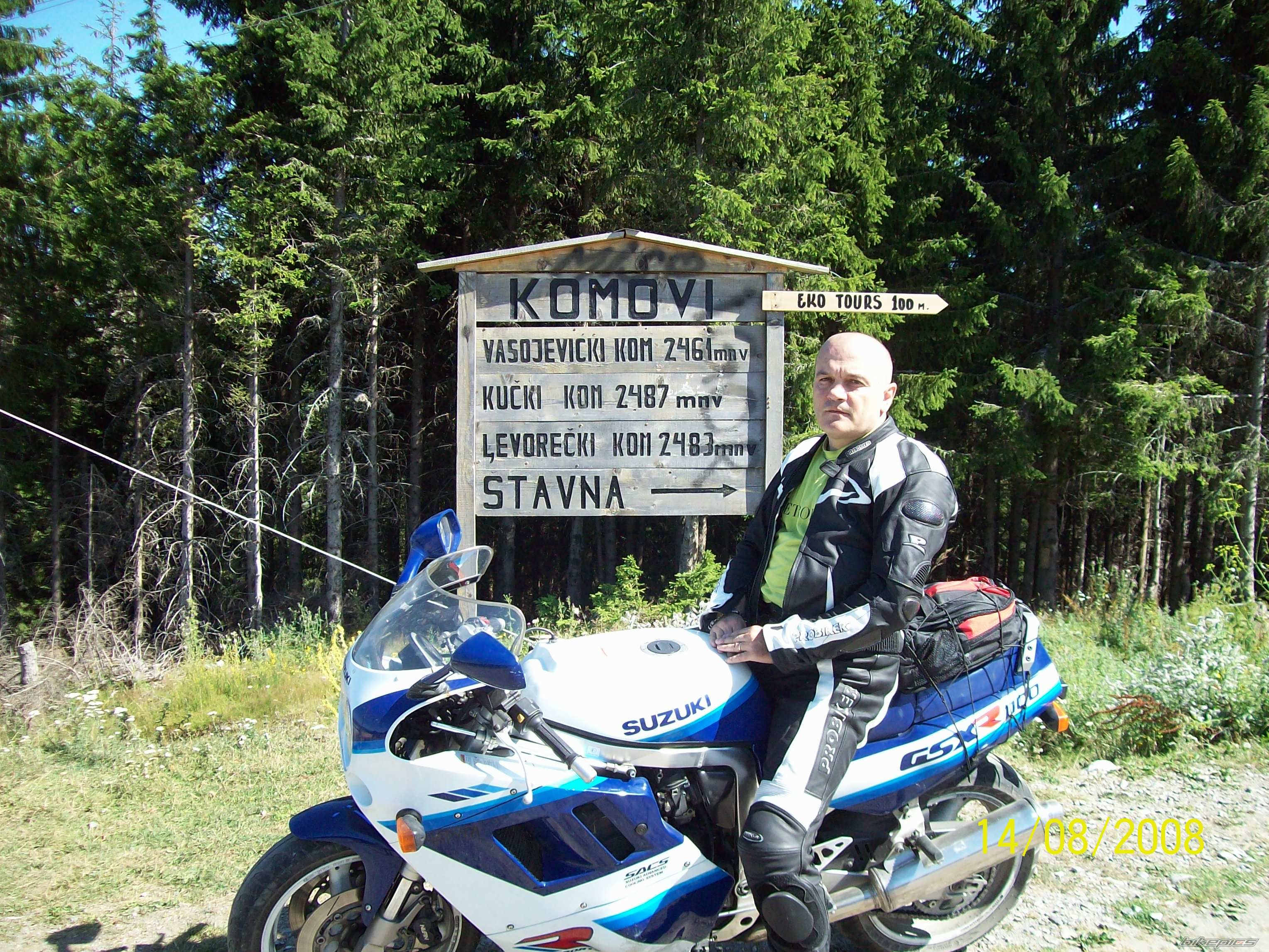 Photo 1387640