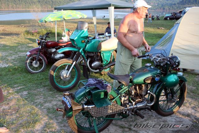 Photo 1387820