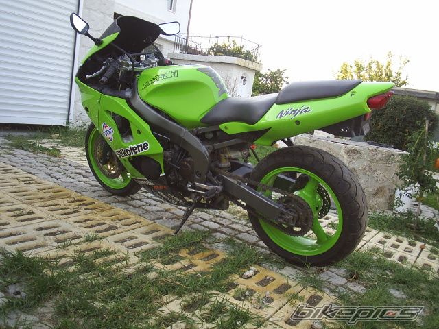 Photo 1387891