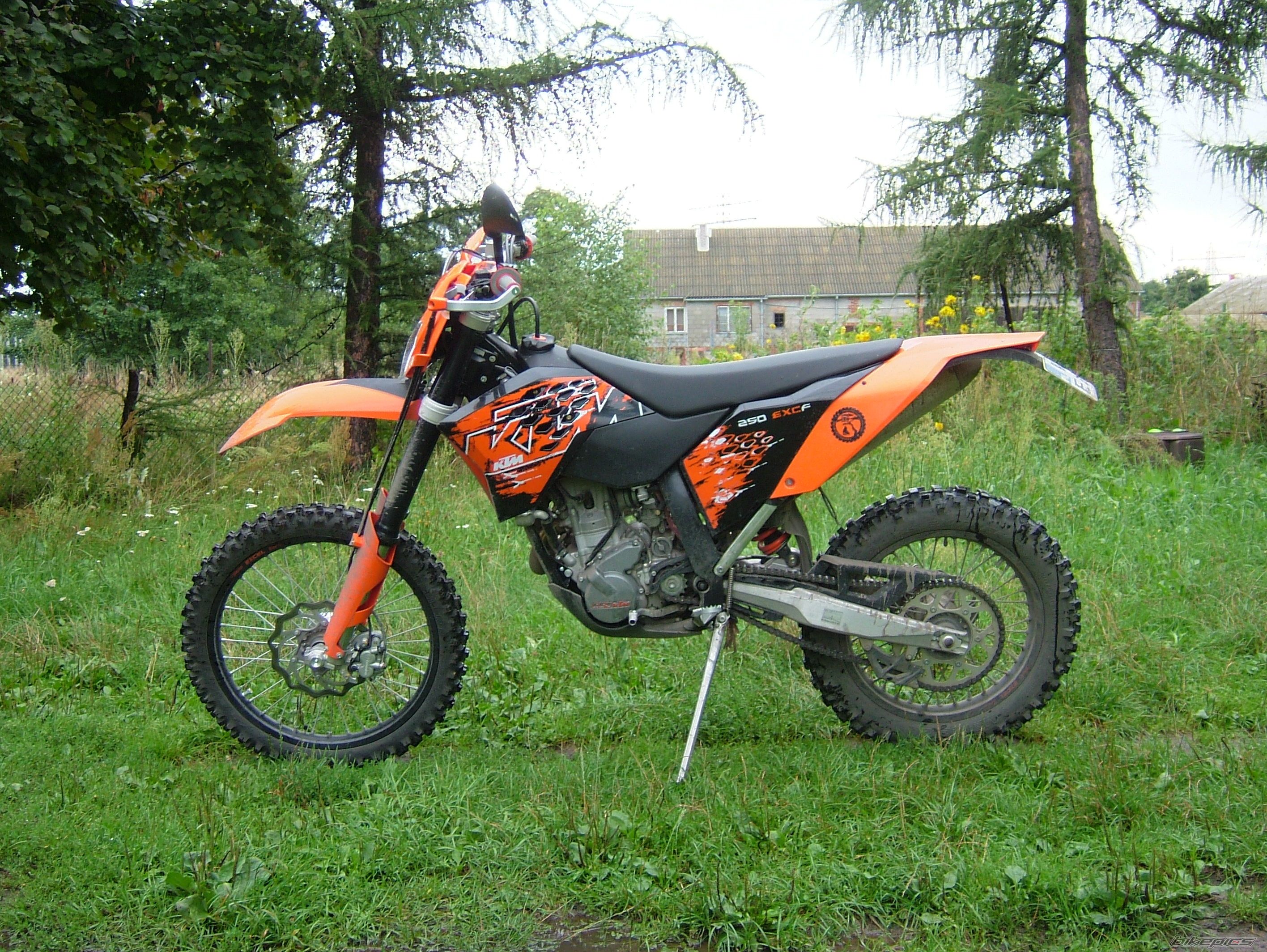 Bike Photo 1387970