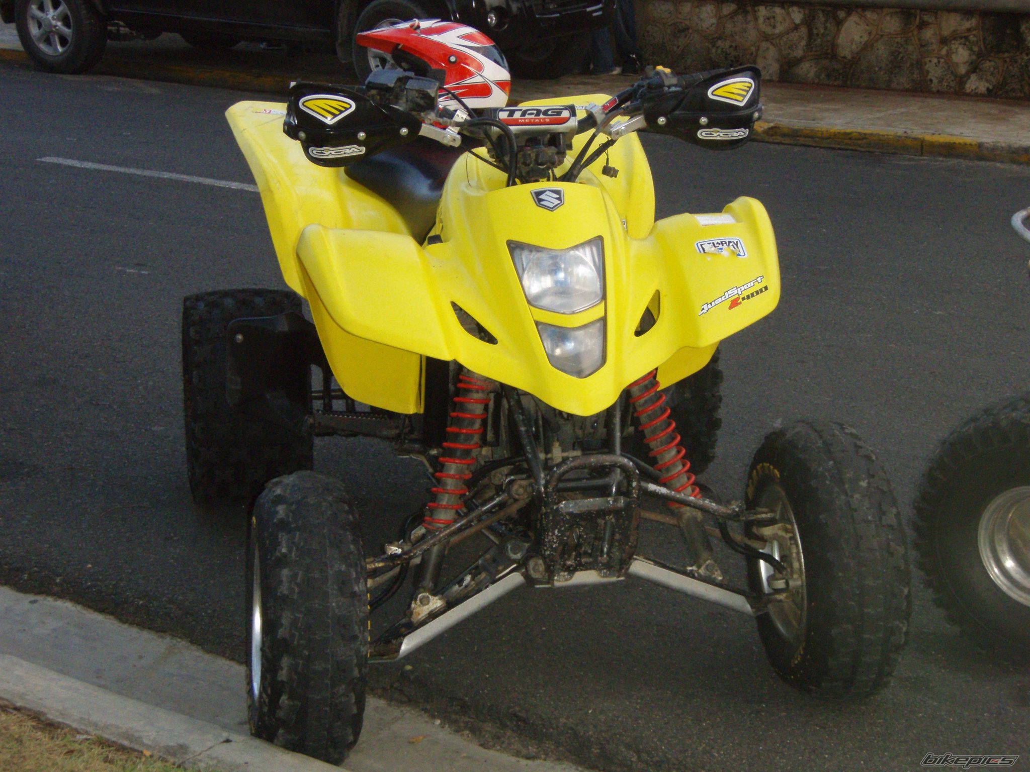 Photo 1388015