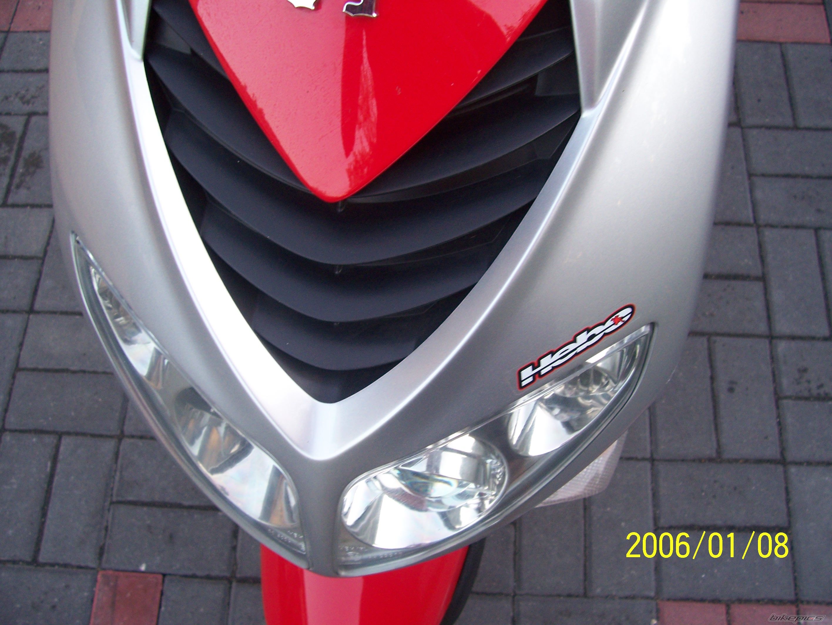 Photo 1388142