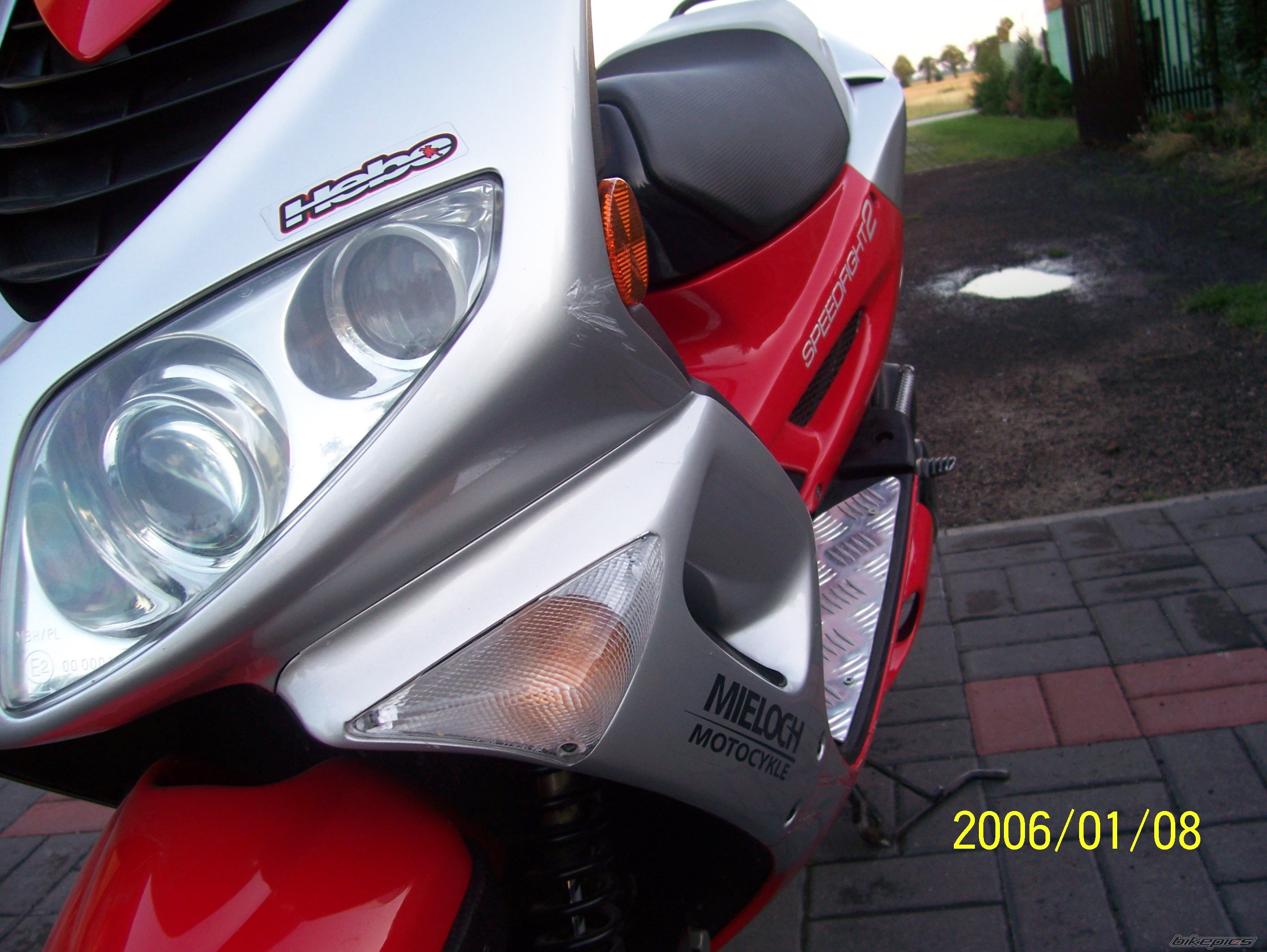 Photo 1388145