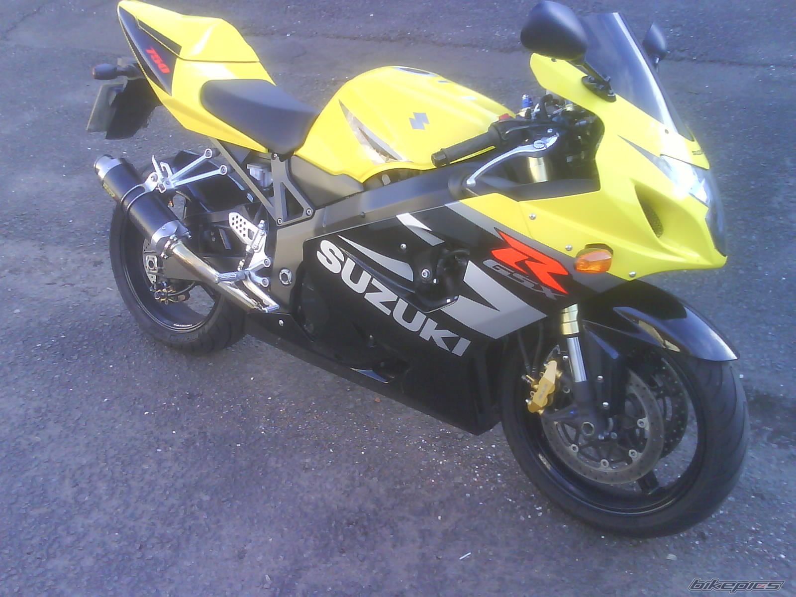 Photo 1388208