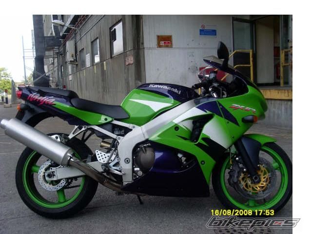 Photo 1388362