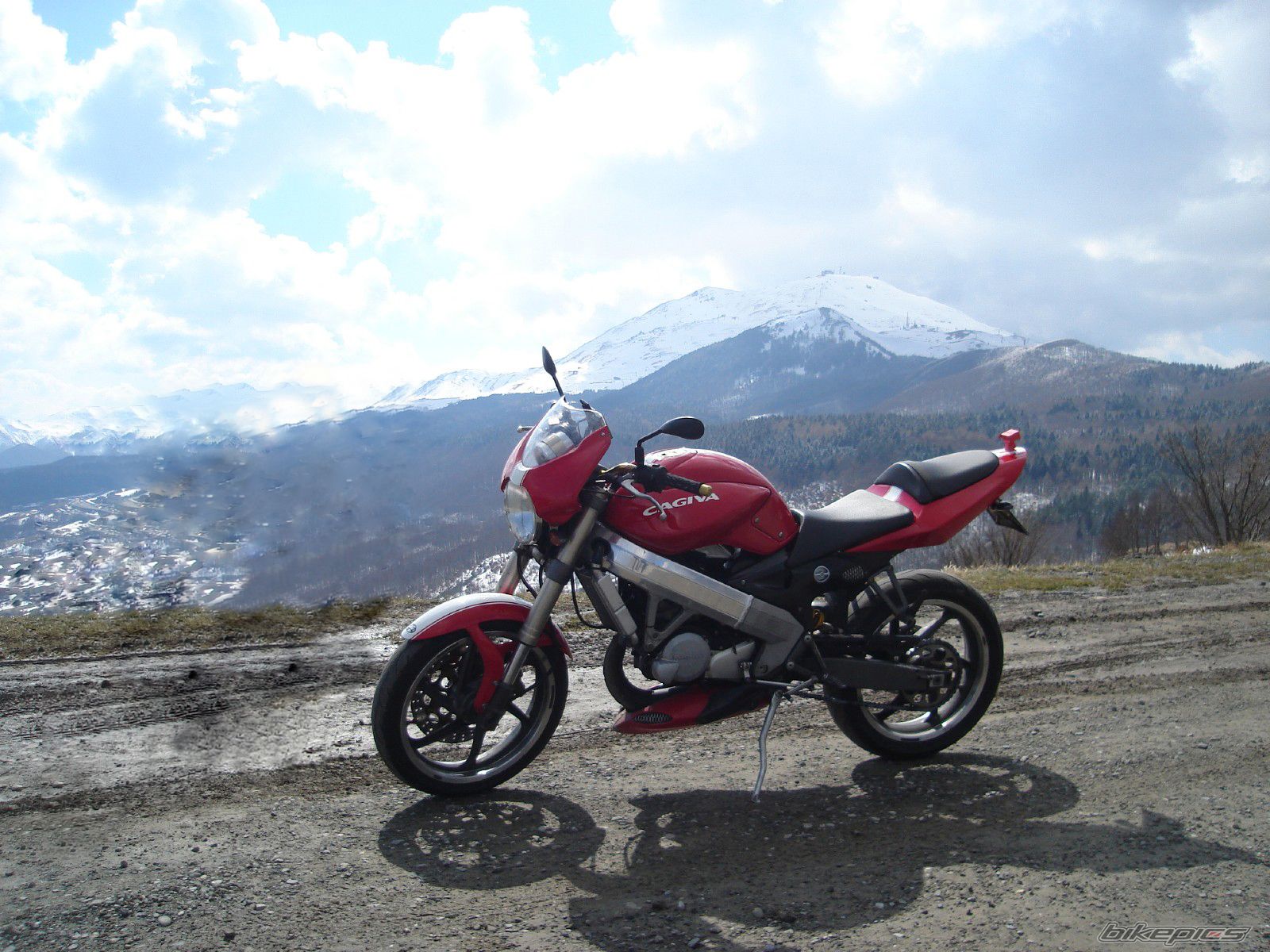 Photo 1388416
