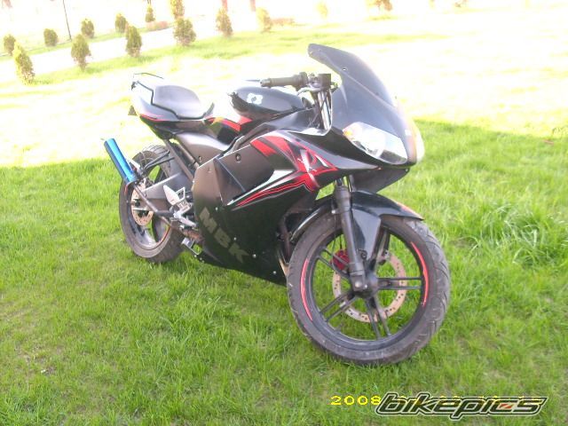 Photo 1388466