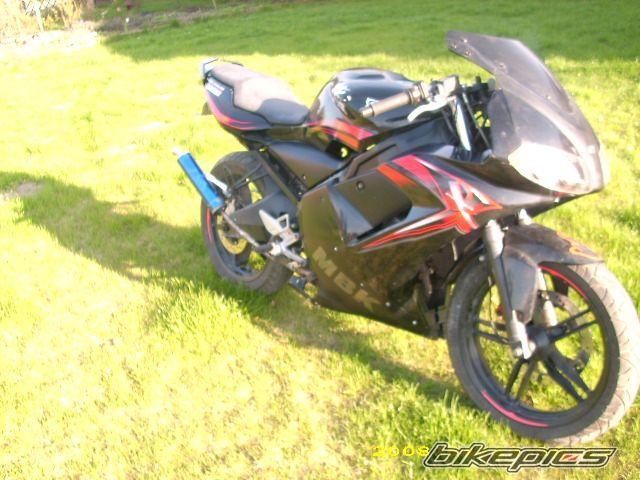 Photo 1388476