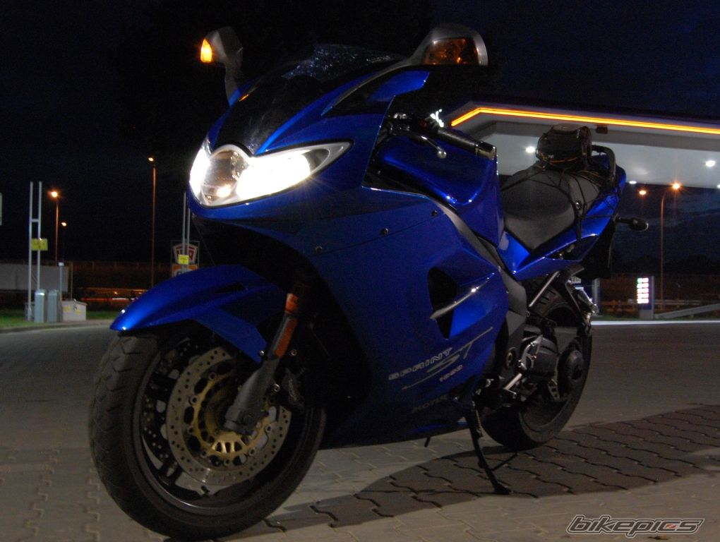 Photo 1388729