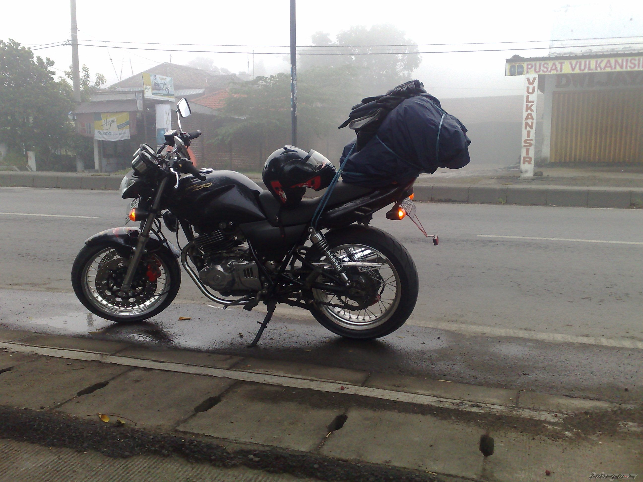 Photo 1388914
