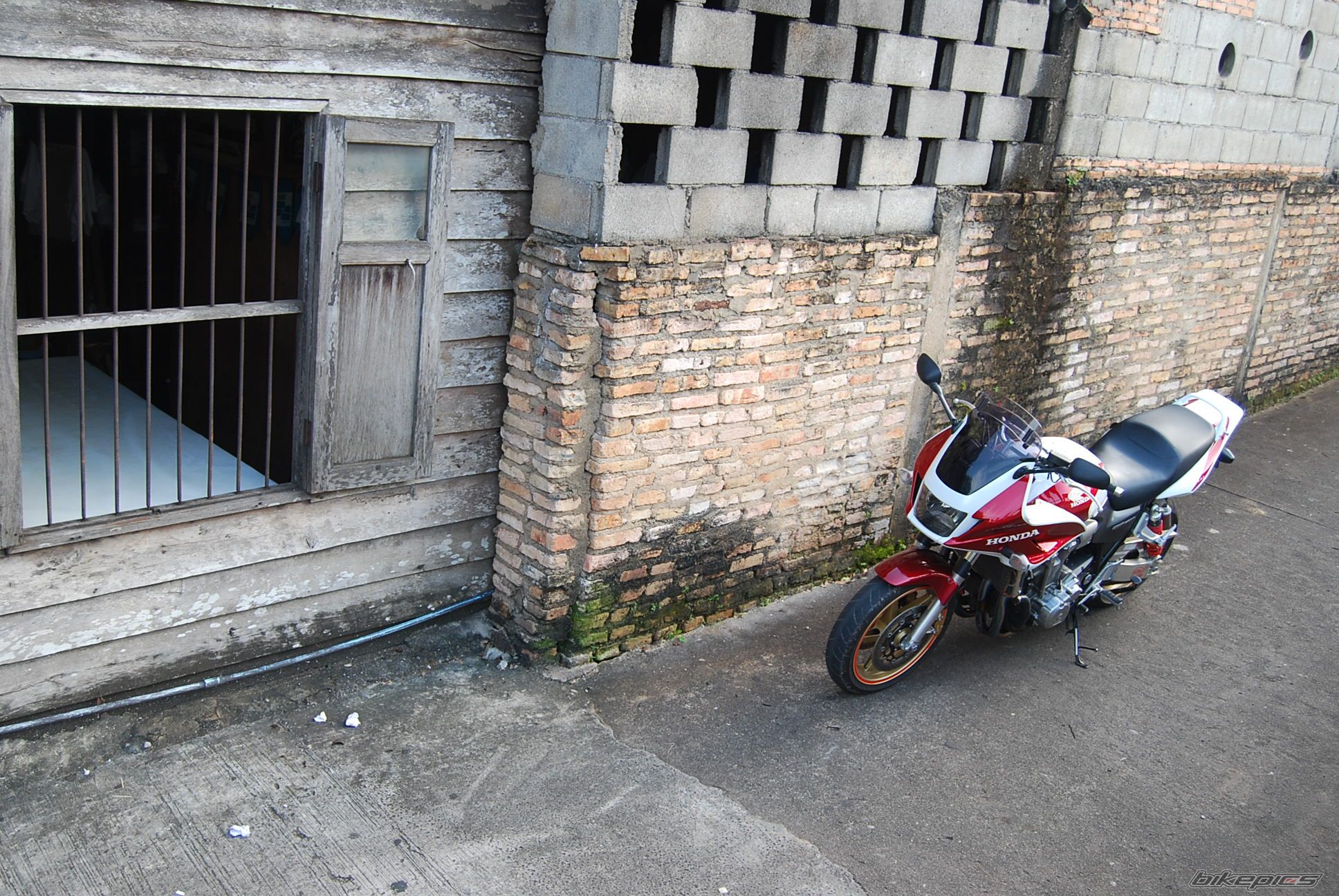 Bike Photo 1389149