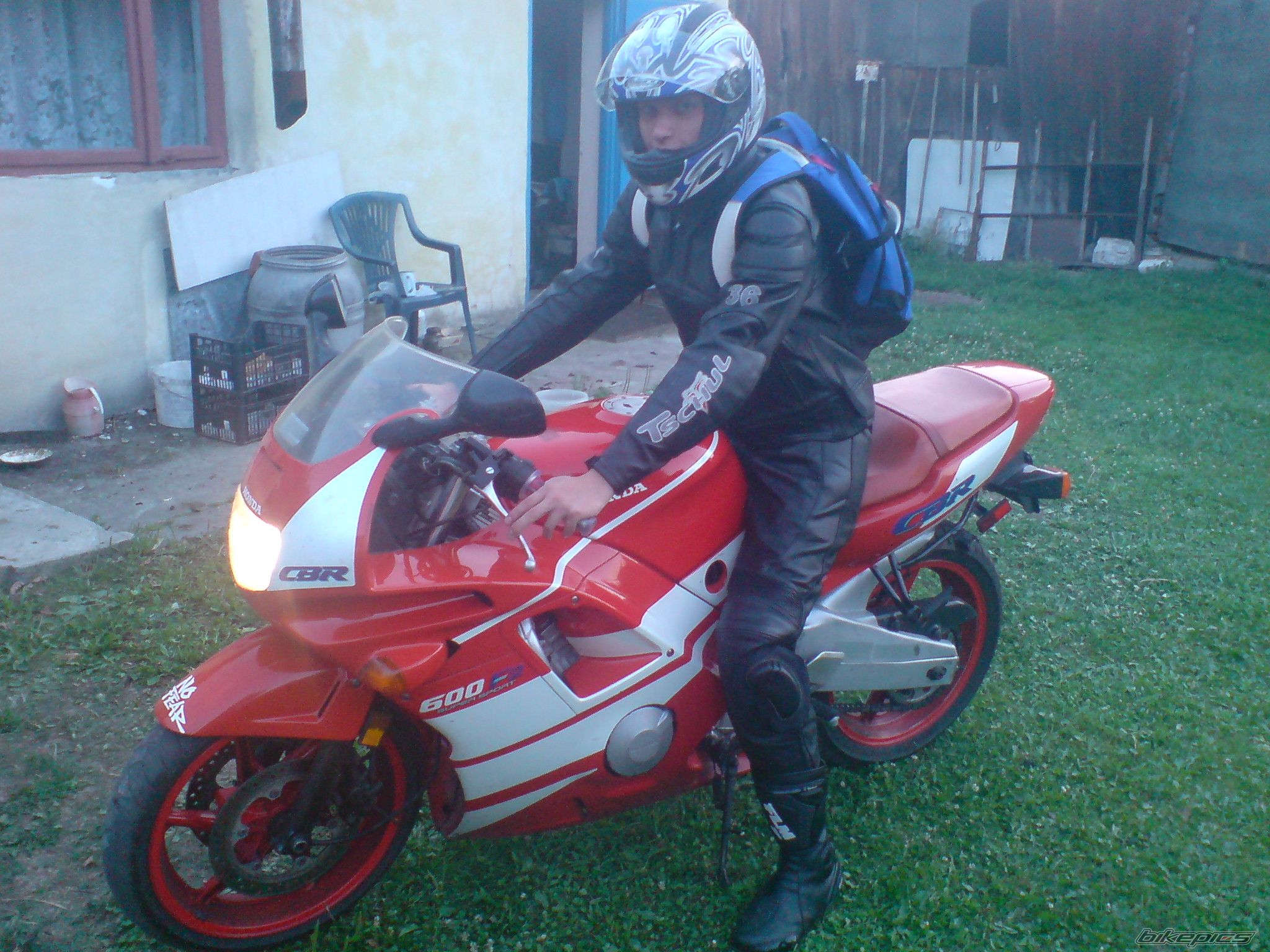 Photo 1389196