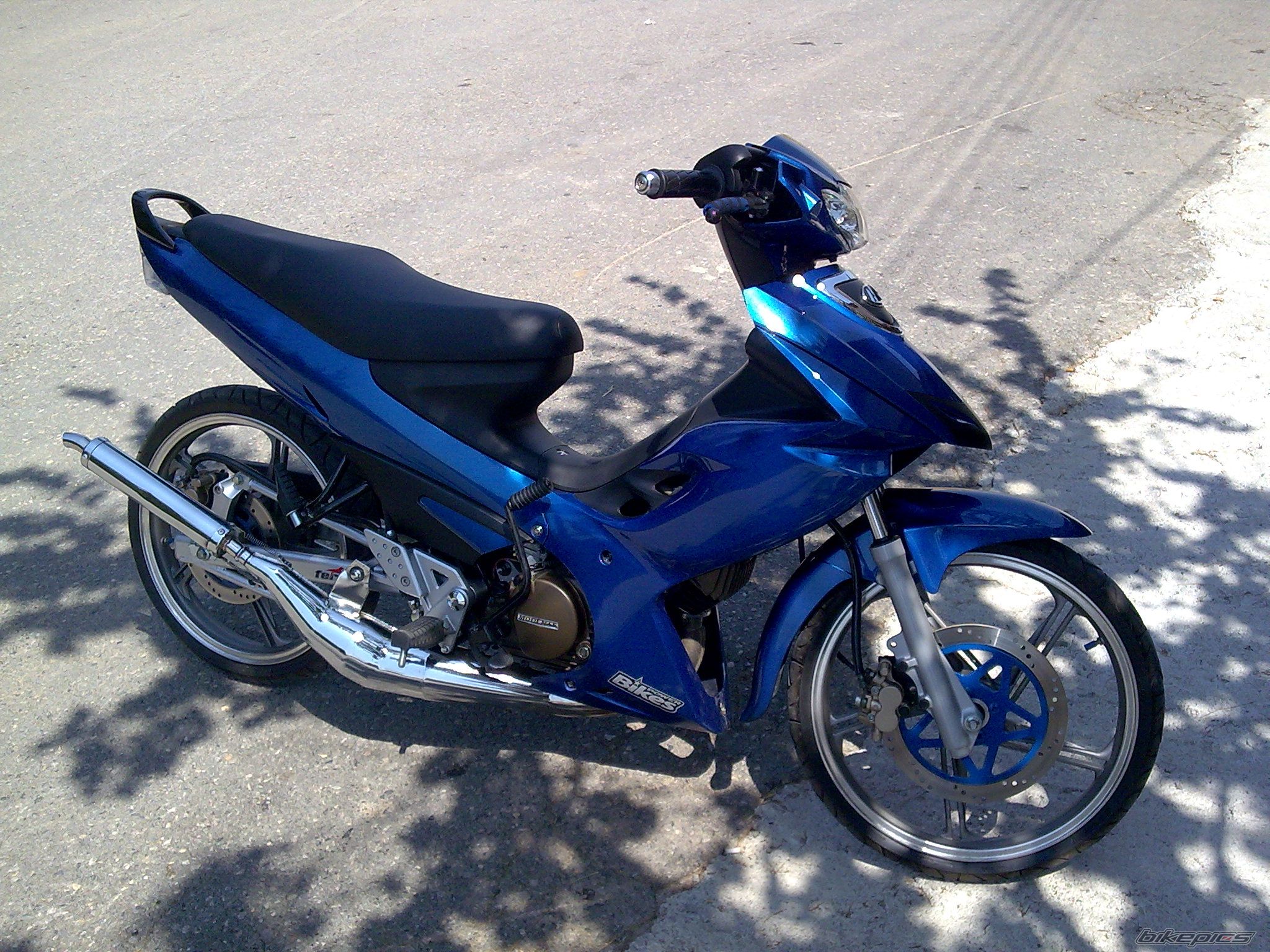 Photo 1389270