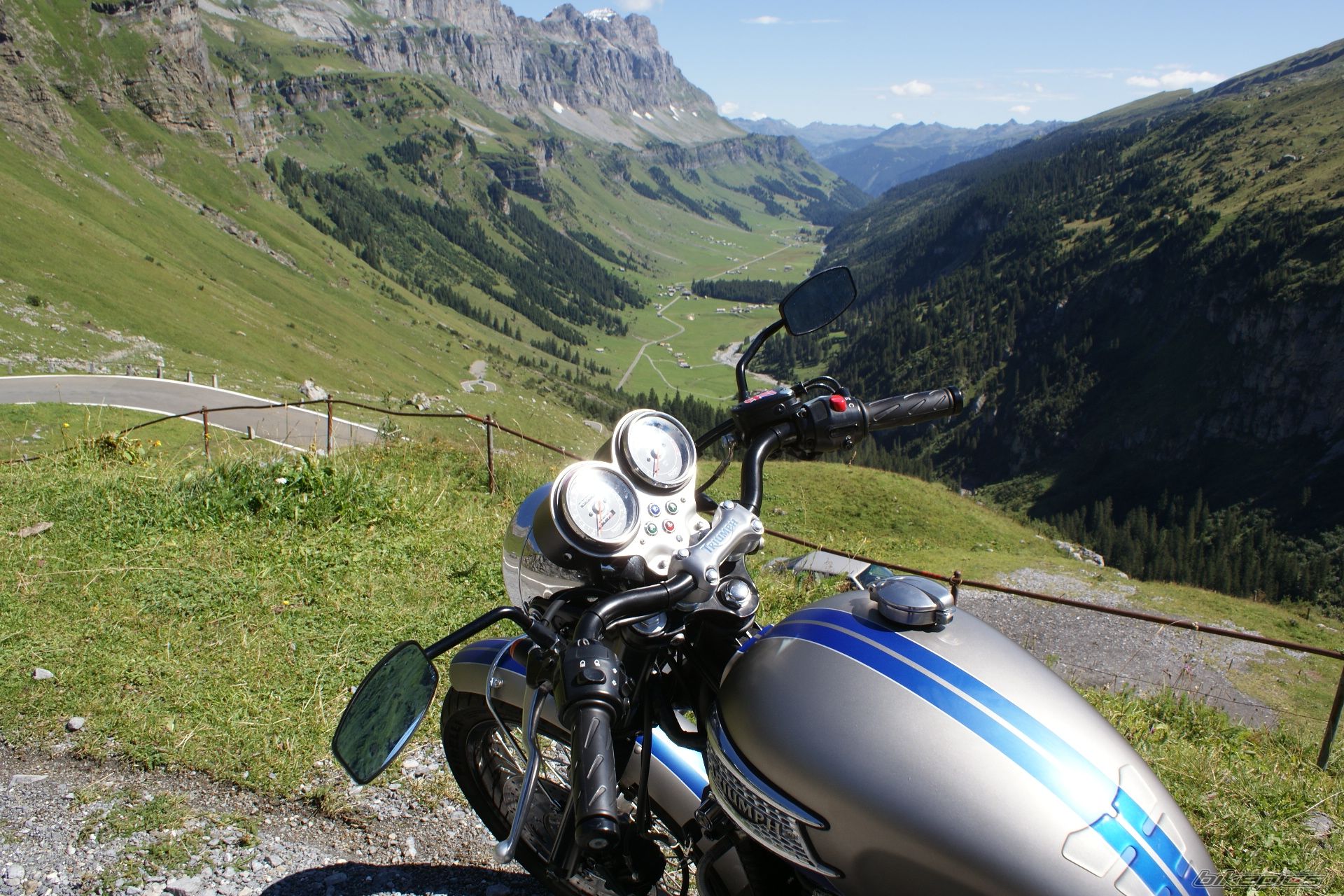 Bike Photo 1389404
