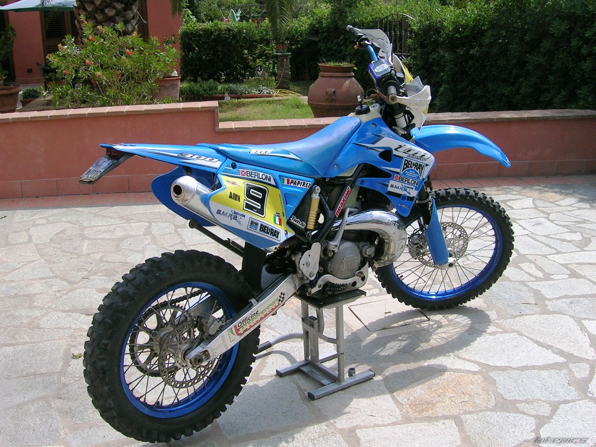 Bike Photo 1389406