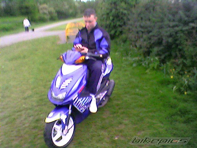 Photo 1389647