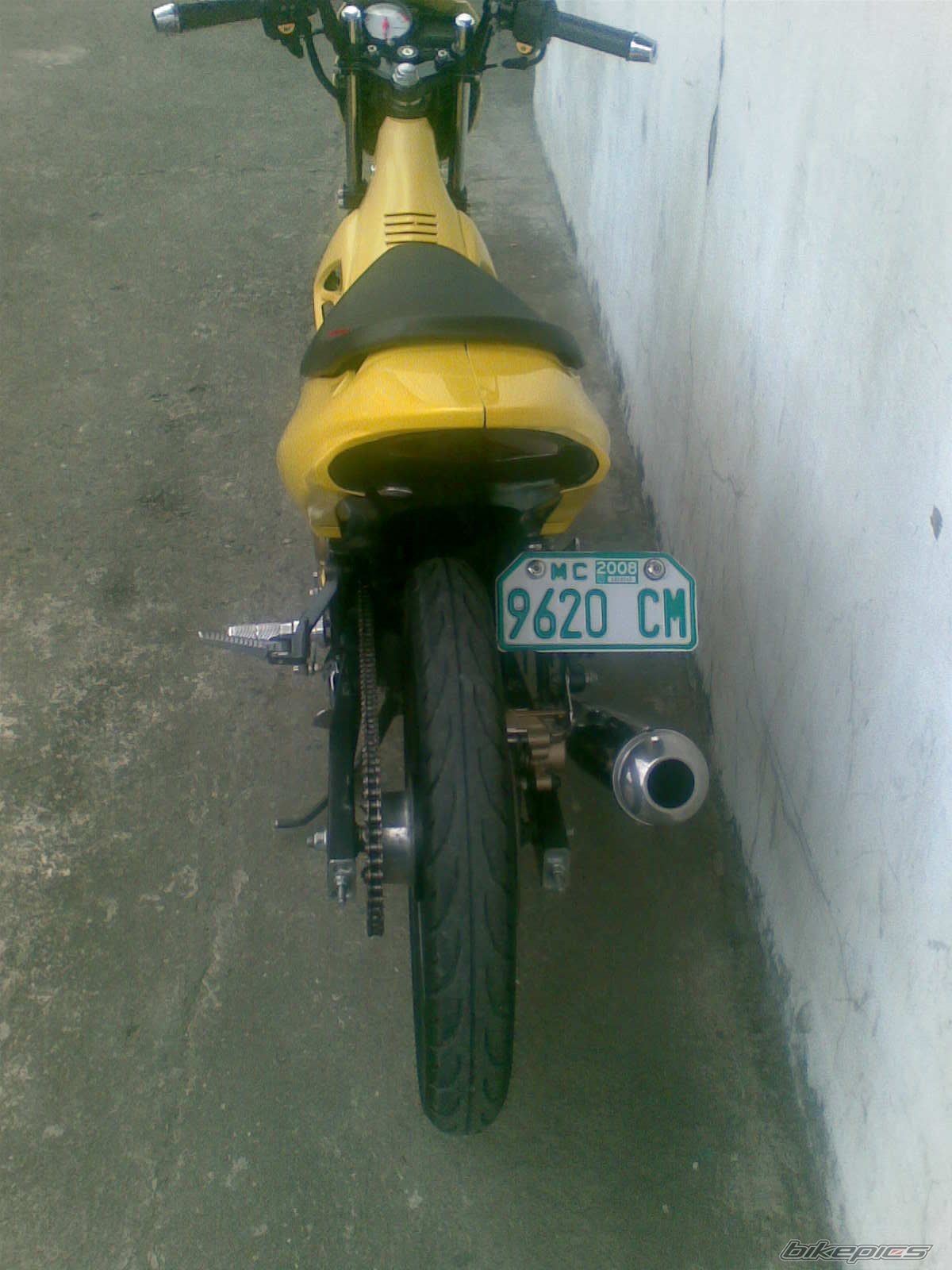 Photo 1389842