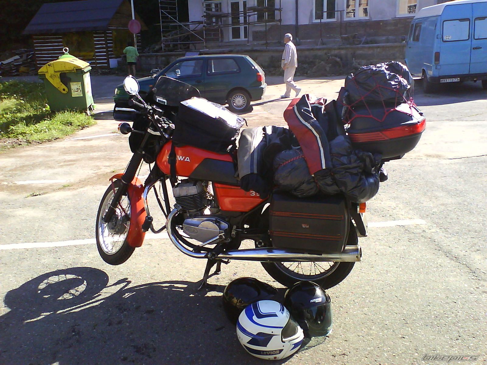 Photo 1390147