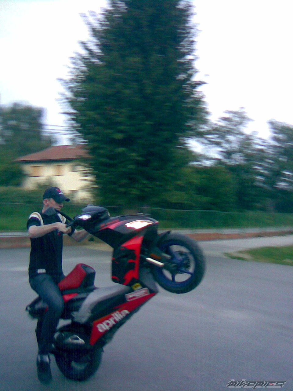 Bike Photo 1390289