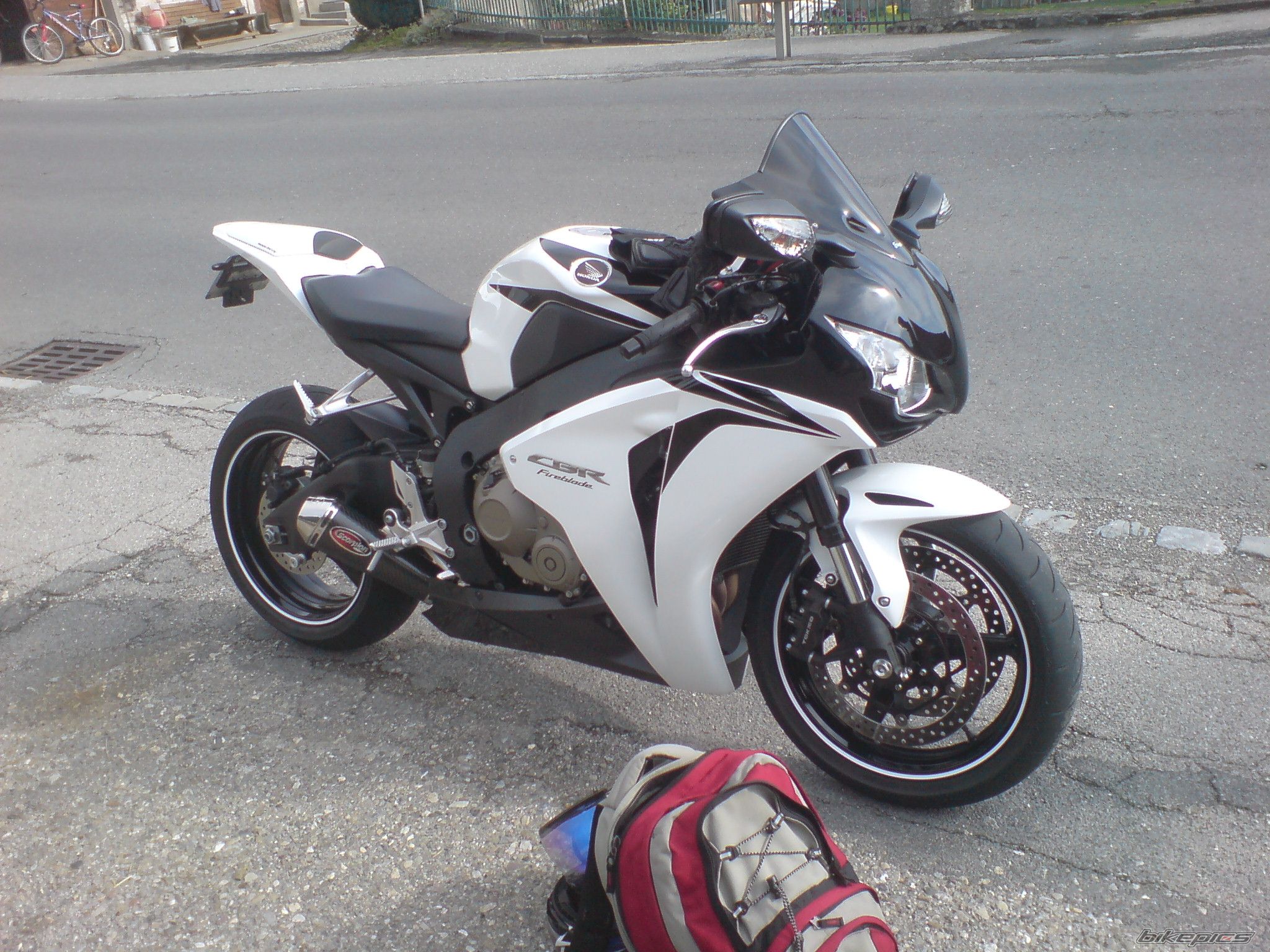 Bike Photo 1390420