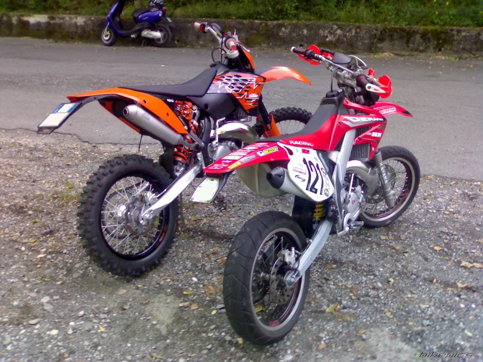 Photo 1390593