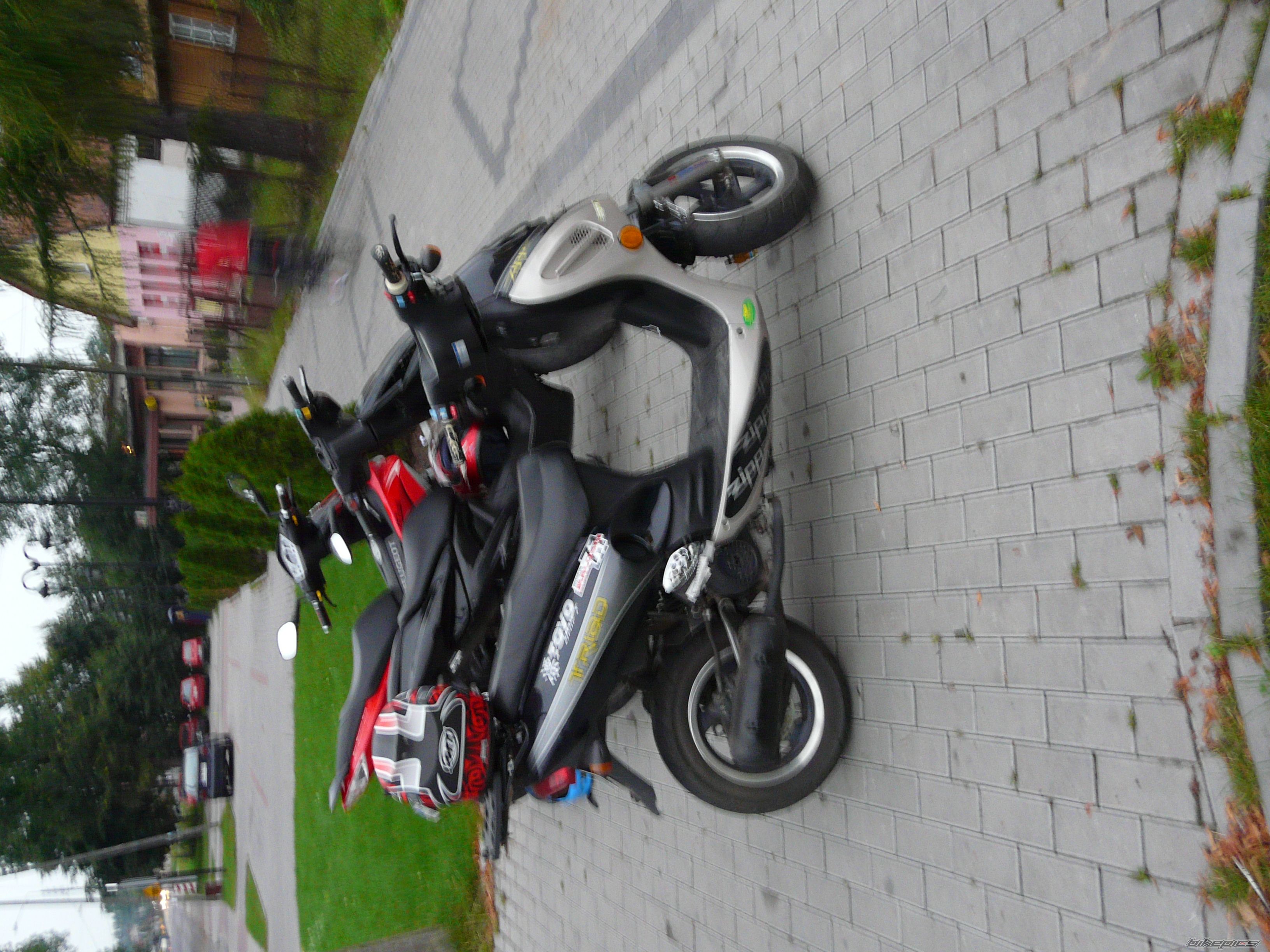 Photo 1390841