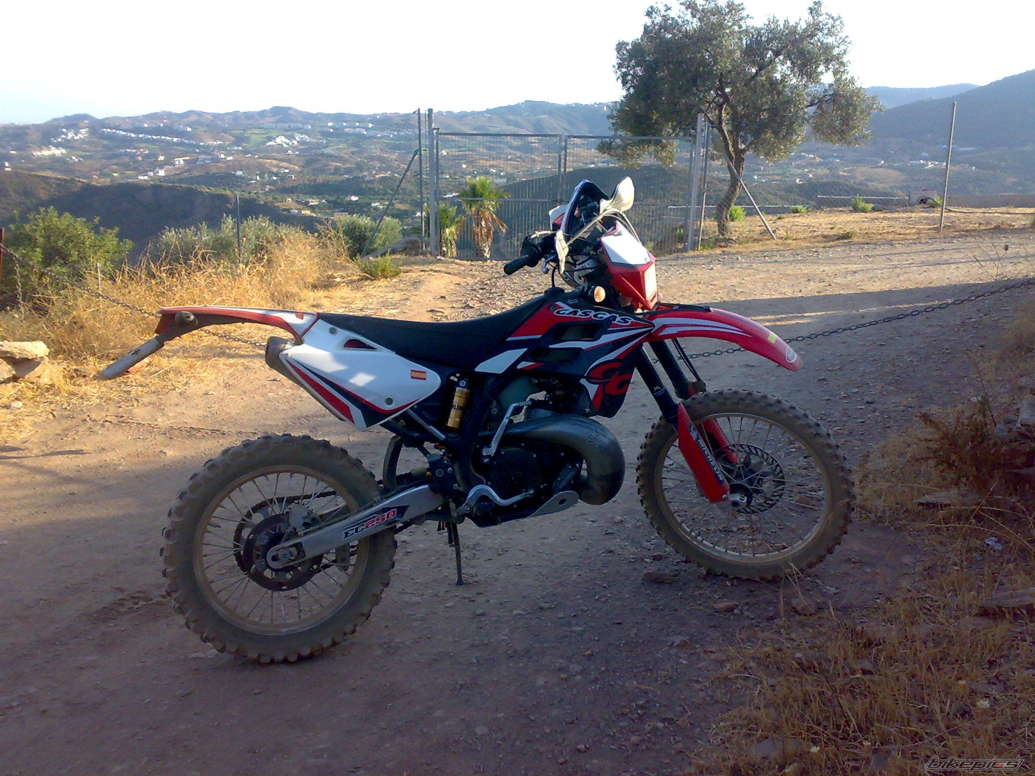 Bike Photo 1390856