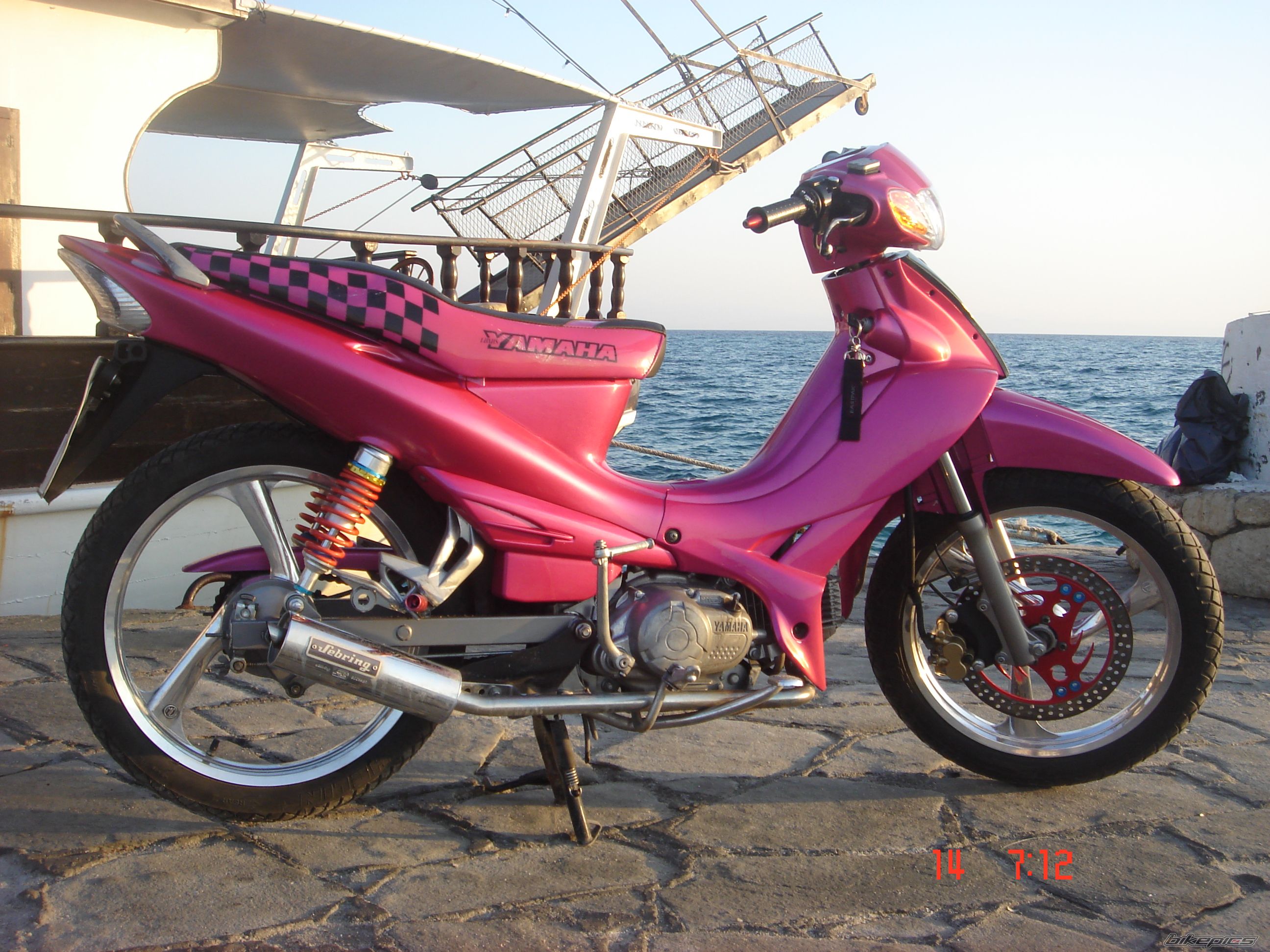 Photo 1390978