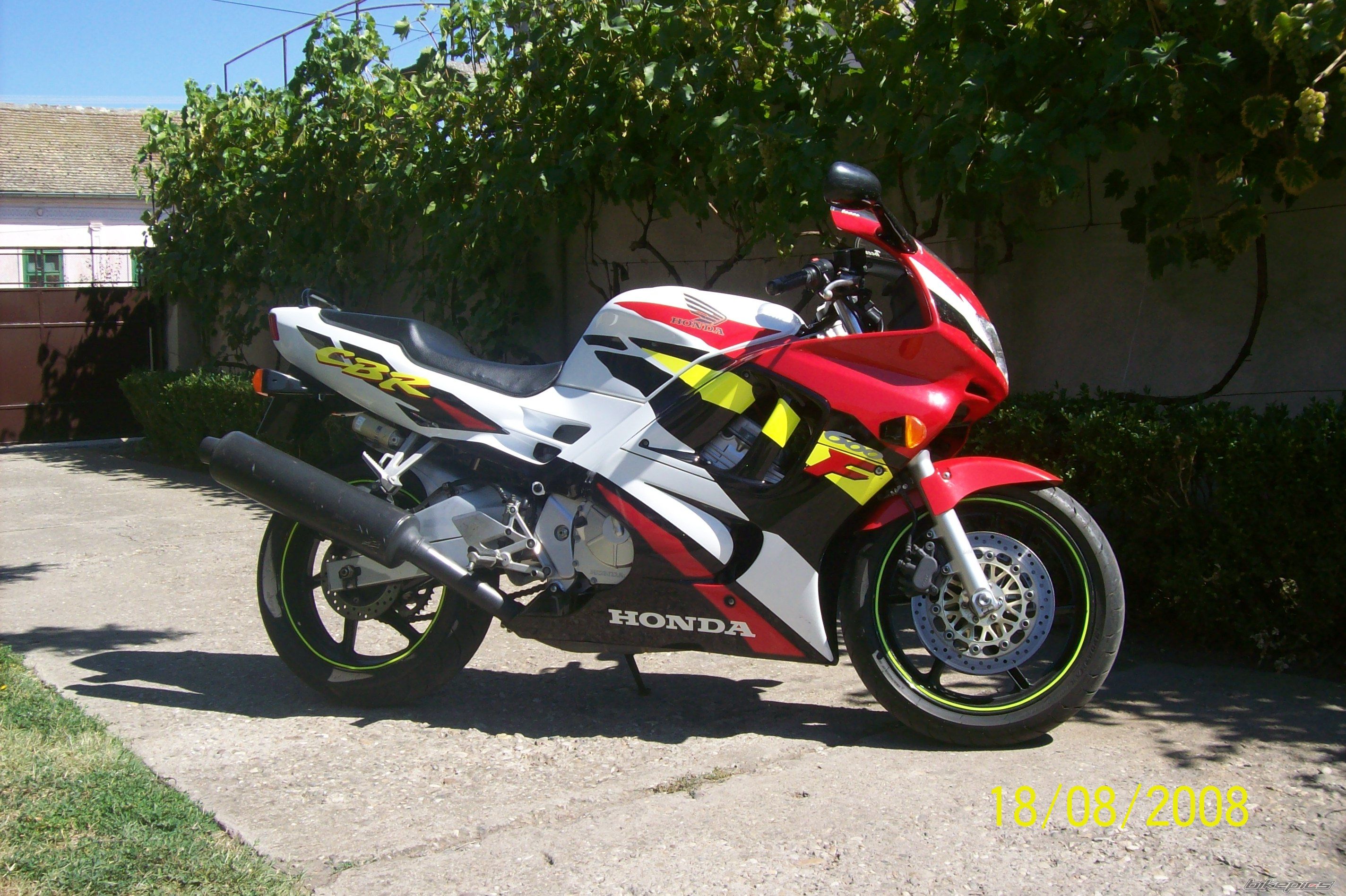 Photo 1391395