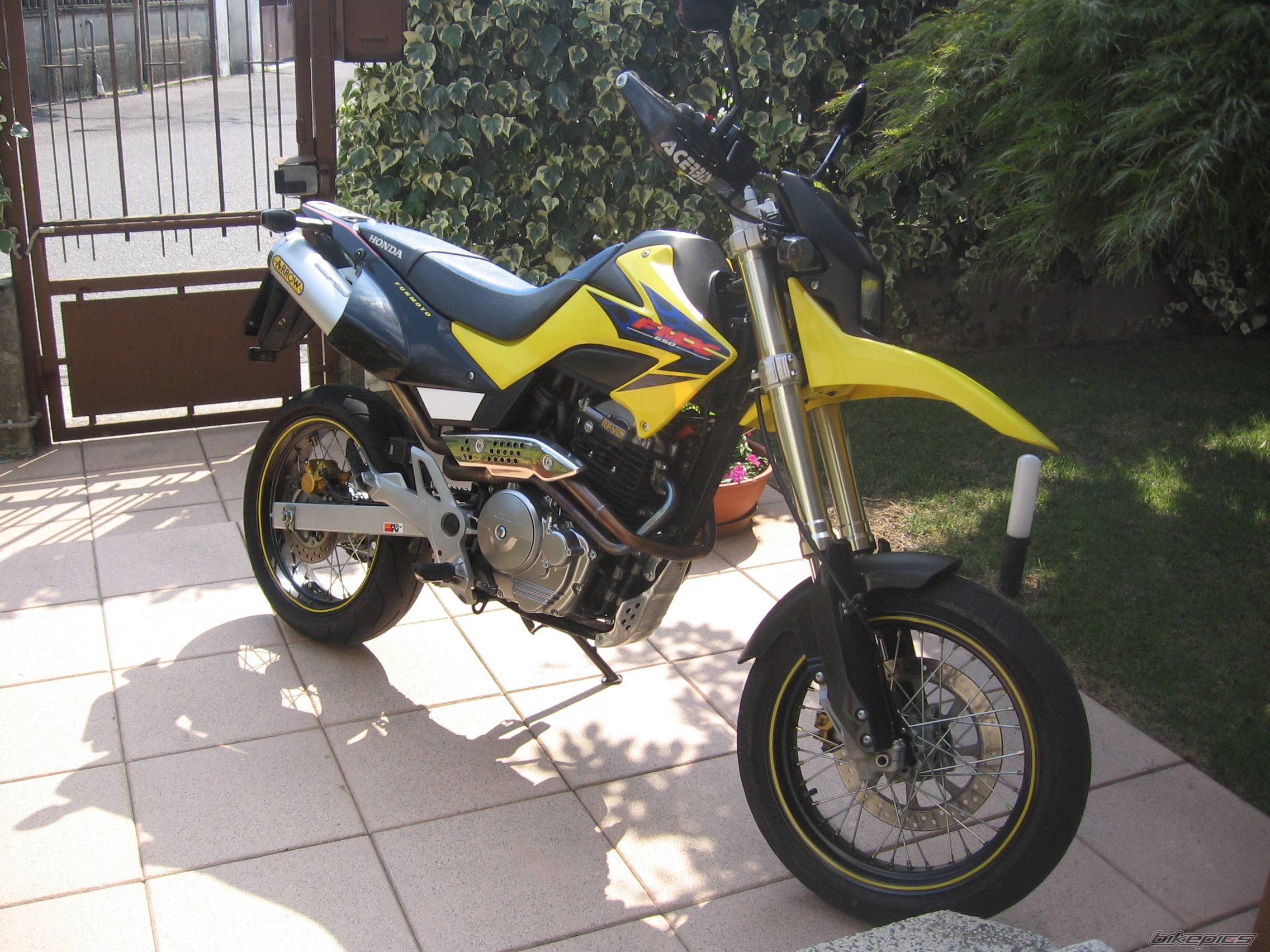 Photo 1391795