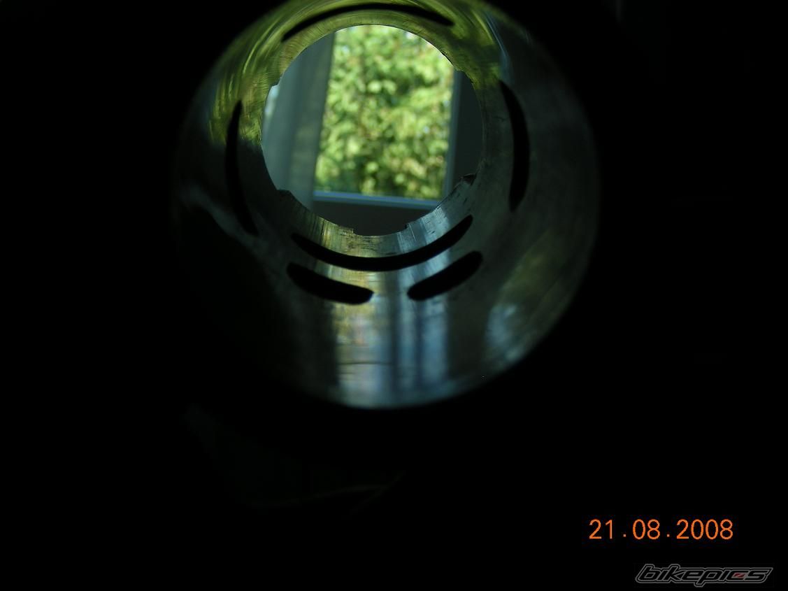 Photo 1392205