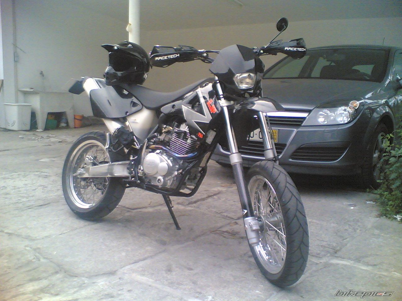 Photo 1392485