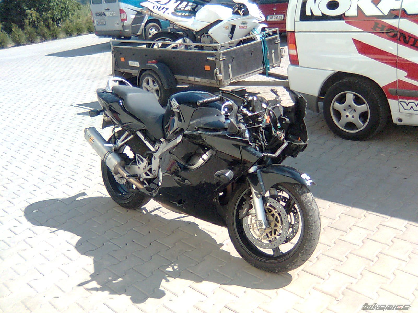 Photo 1392742