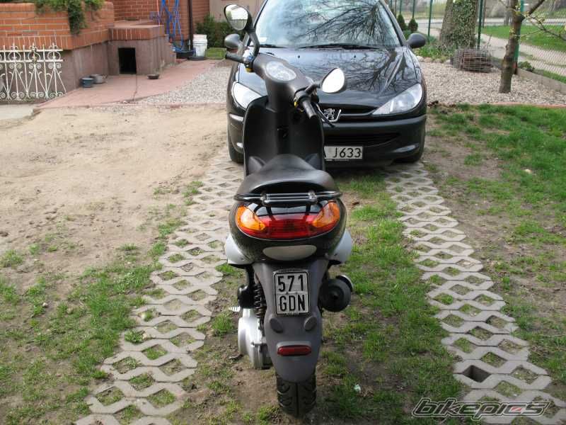Photo 1392747