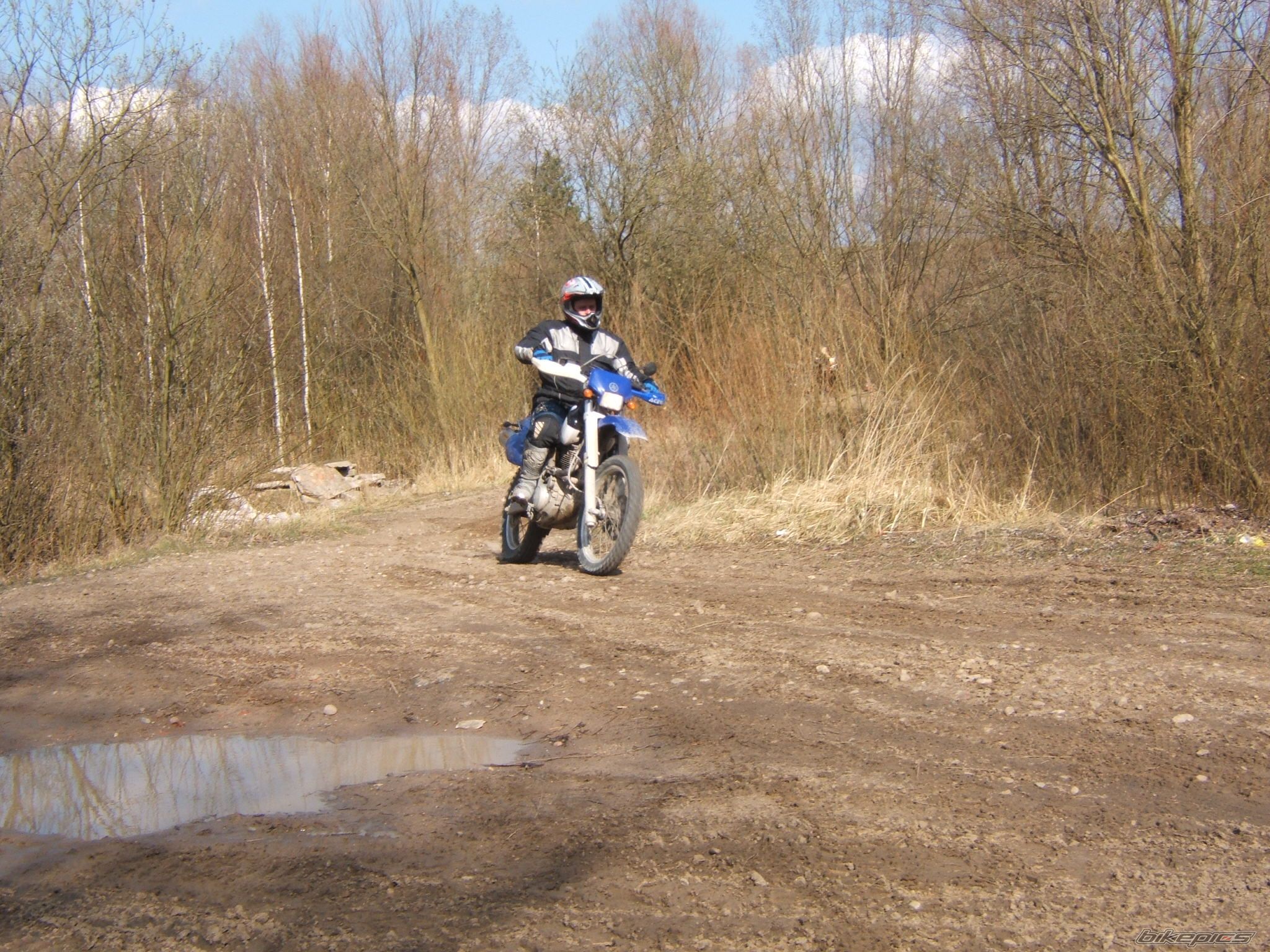 Photo 1392777