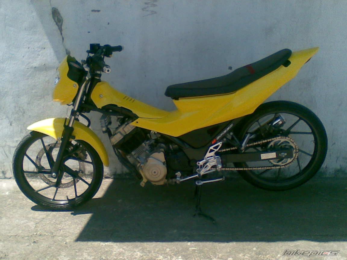 Photo 1392983