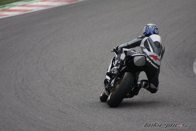 Photo 1393175