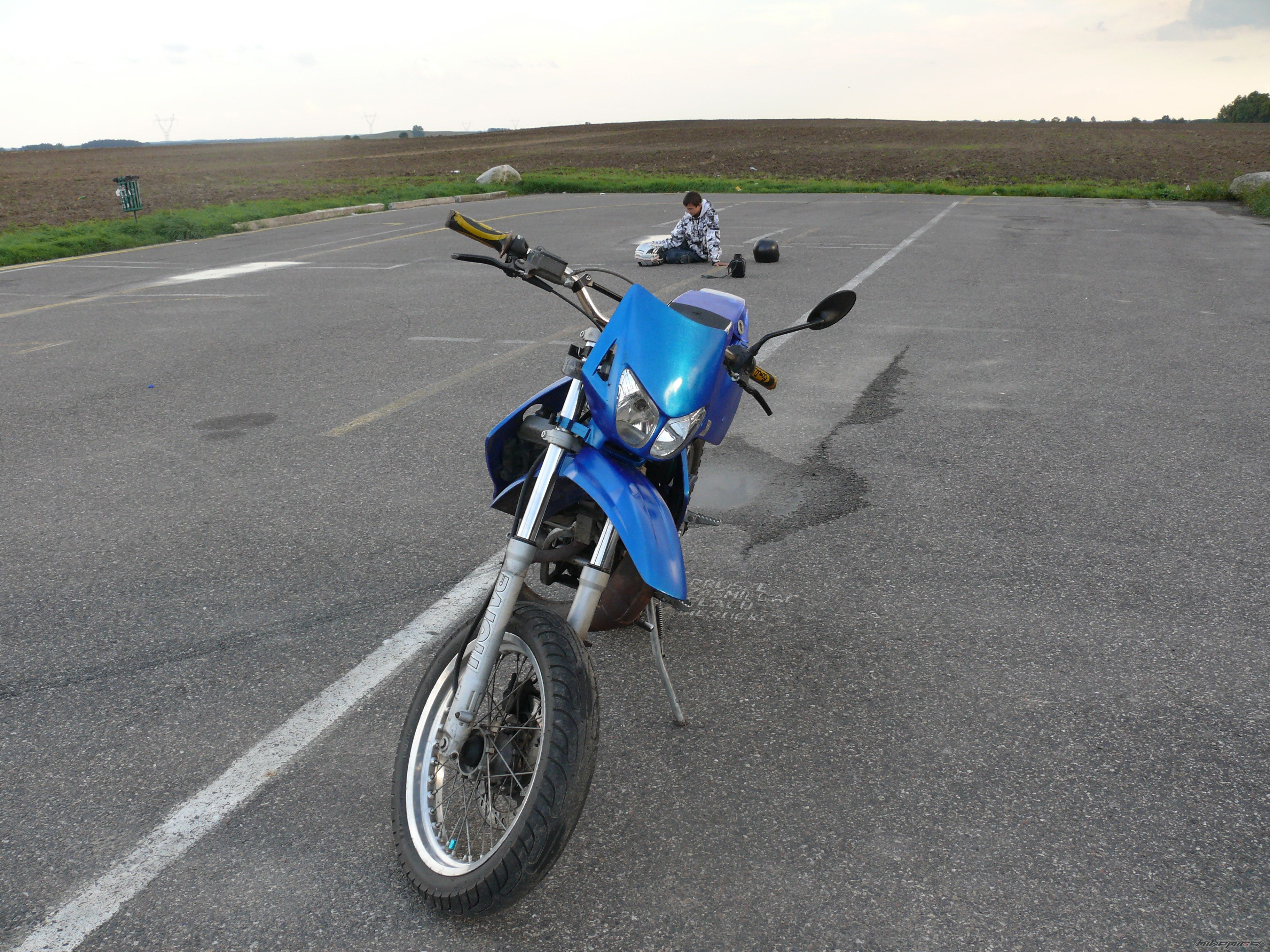 Bike Photo 1393430
