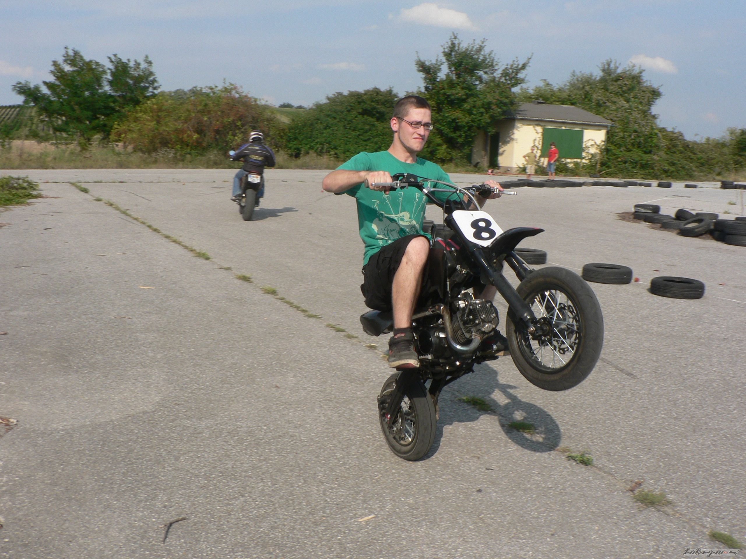 Photo 1393567