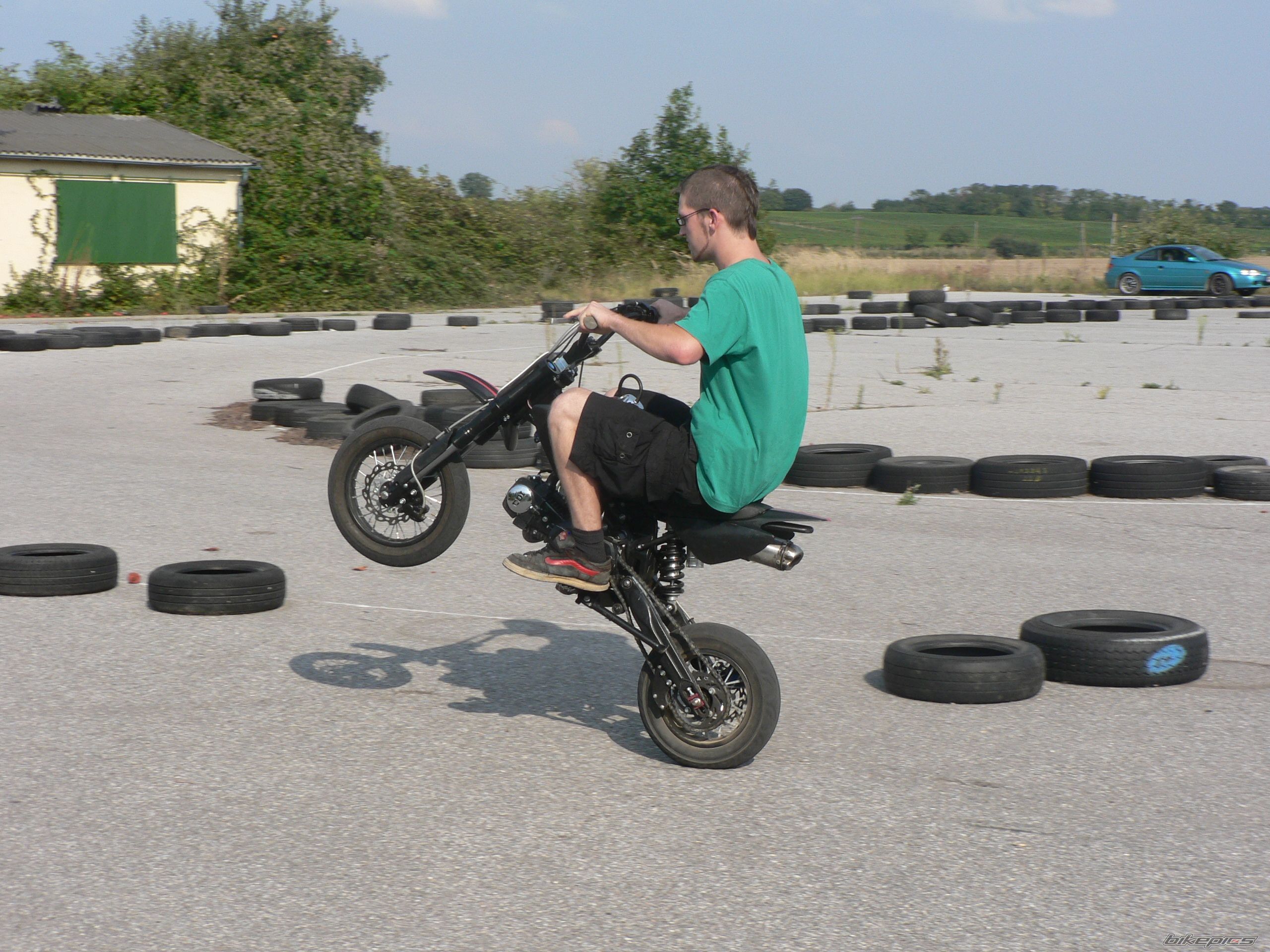 Photo 1393577