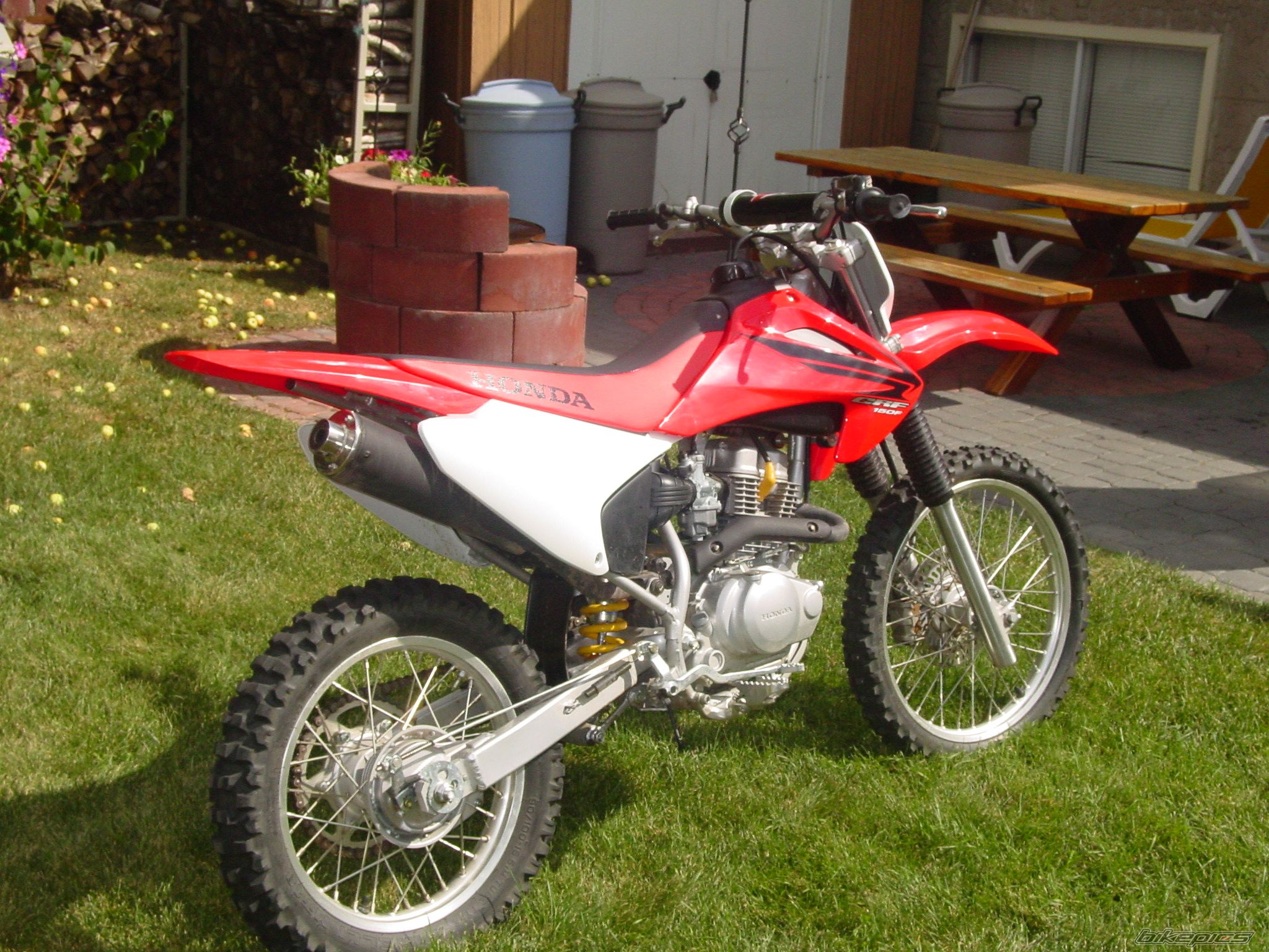 Photo 1393685