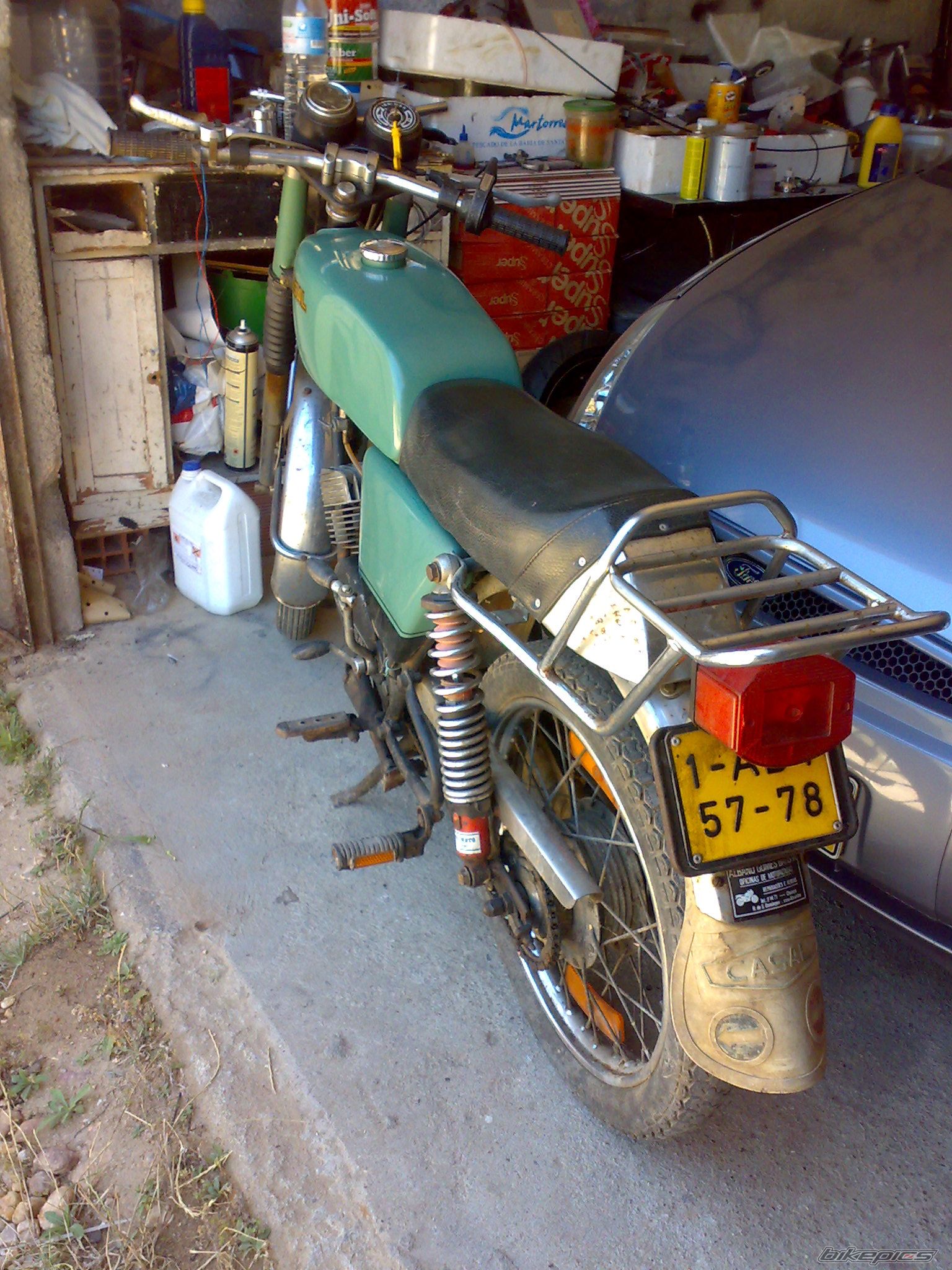 Photo 1393699