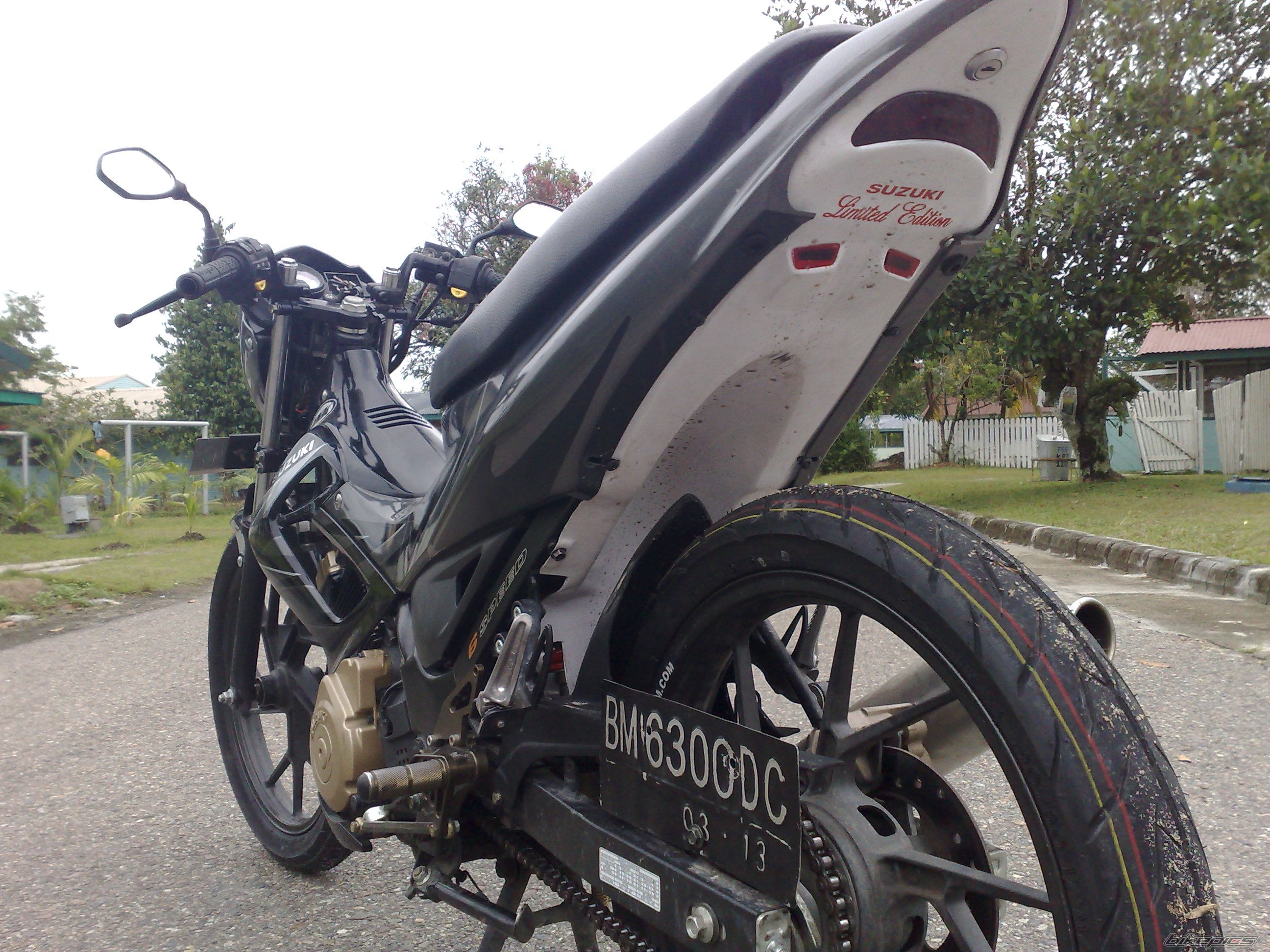 Photo 1393822