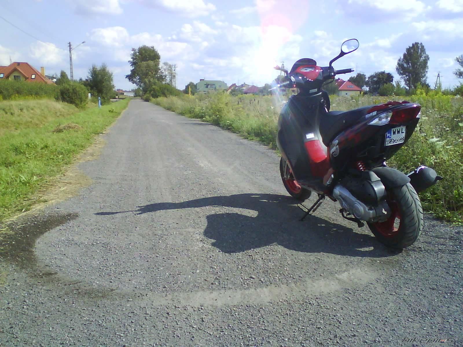 Photo 1393933